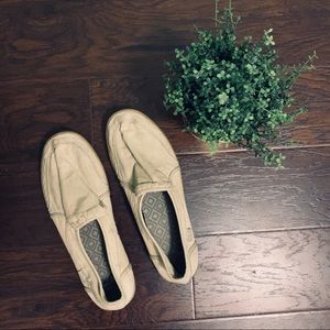 Sanuk Natural Slip Ons